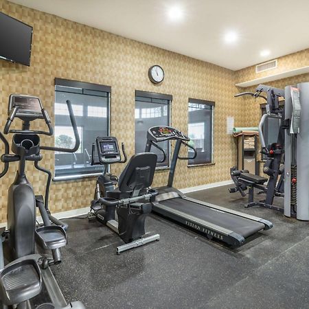 Best Western Plus Lackland Hotel And Suites. San Antonio Extérieur photo