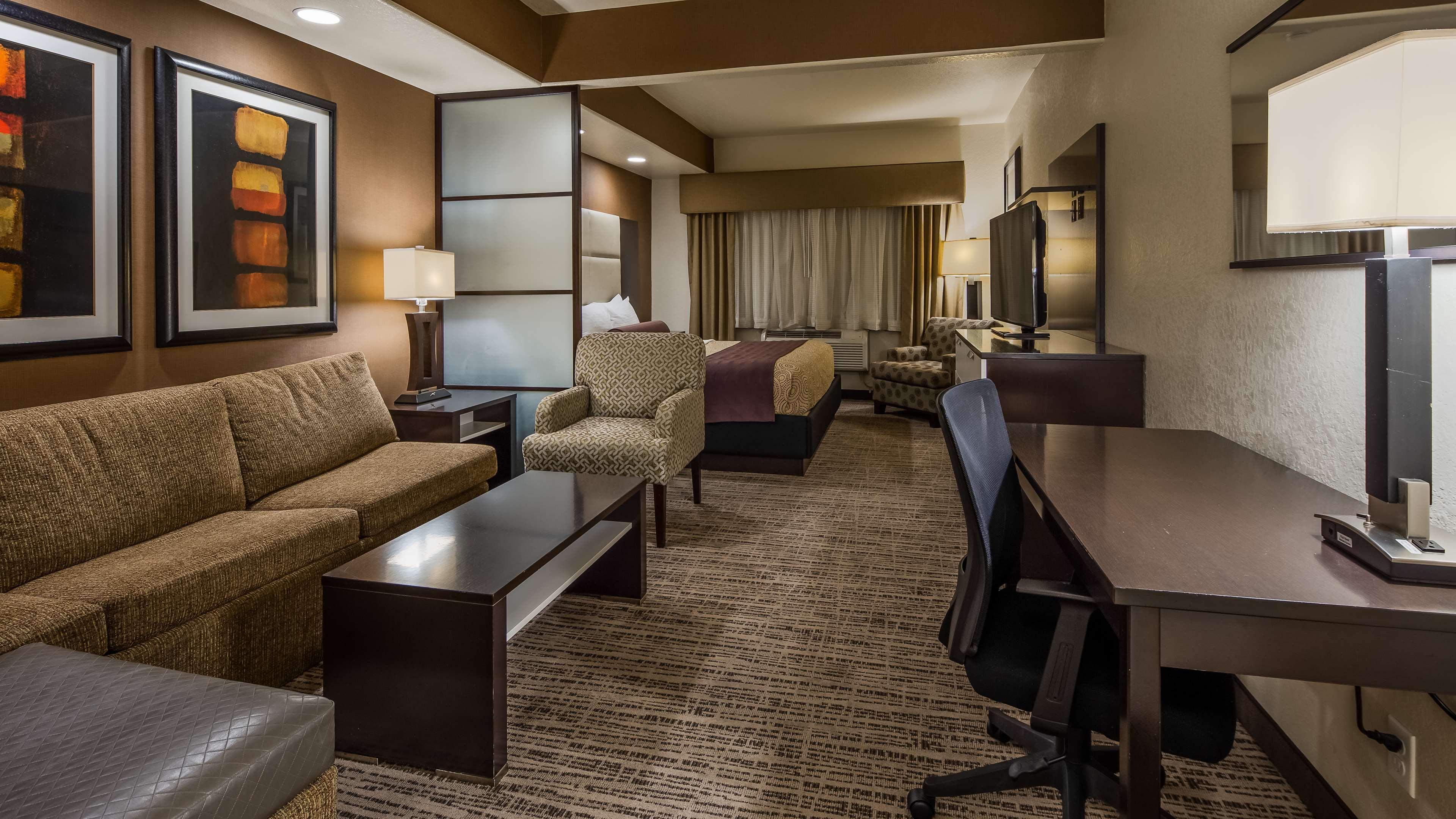Best Western Plus Lackland Hotel And Suites. San Antonio Extérieur photo