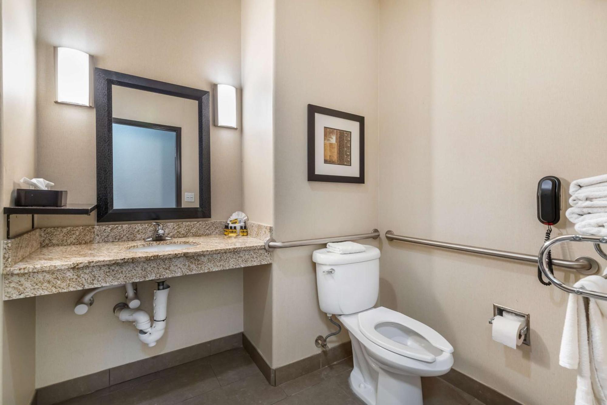 Best Western Plus Lackland Hotel And Suites. San Antonio Extérieur photo