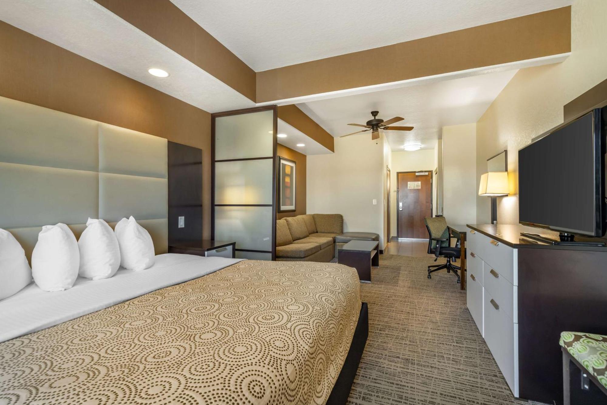 Best Western Plus Lackland Hotel And Suites. San Antonio Extérieur photo