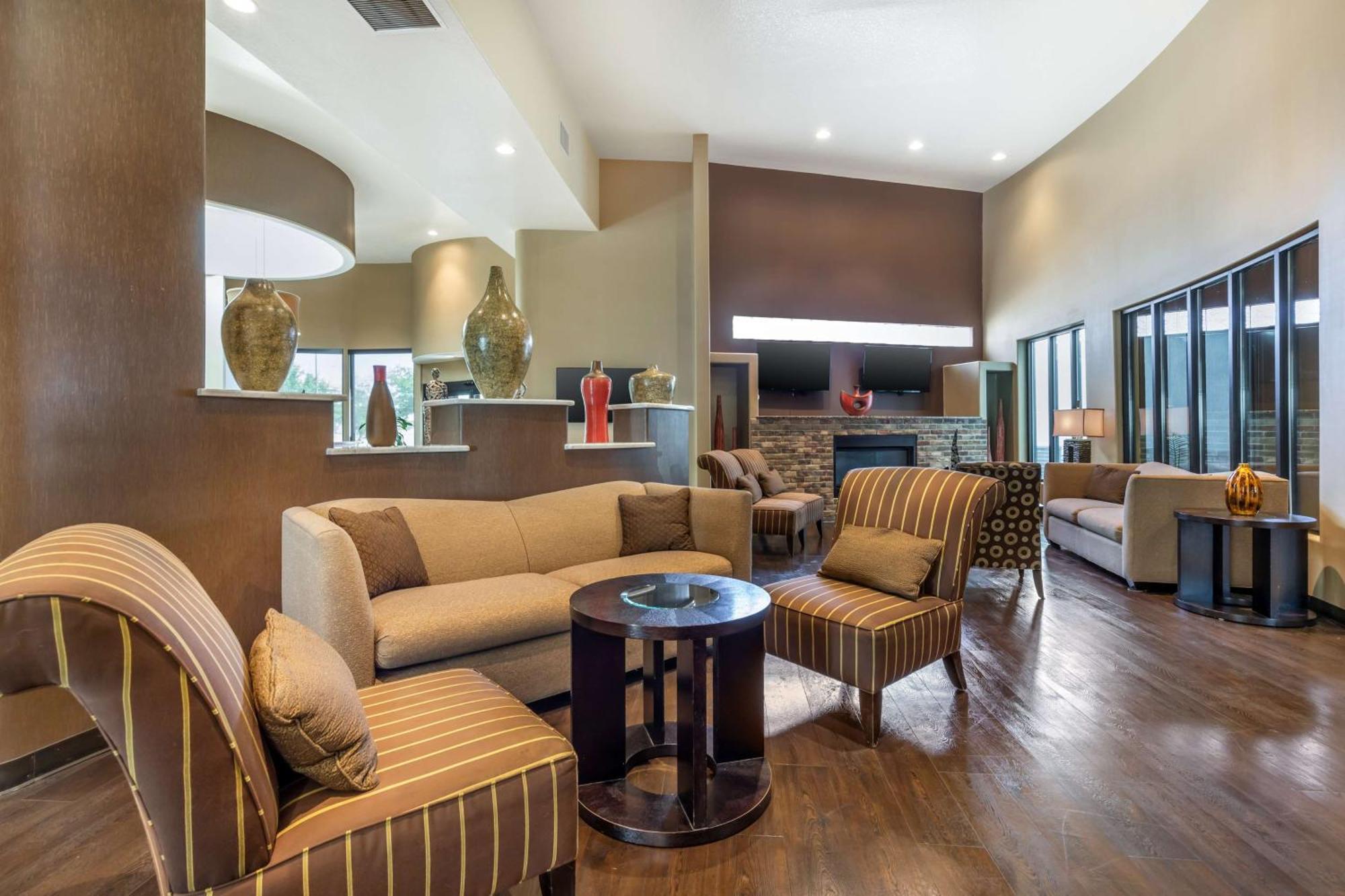Best Western Plus Lackland Hotel And Suites. San Antonio Extérieur photo