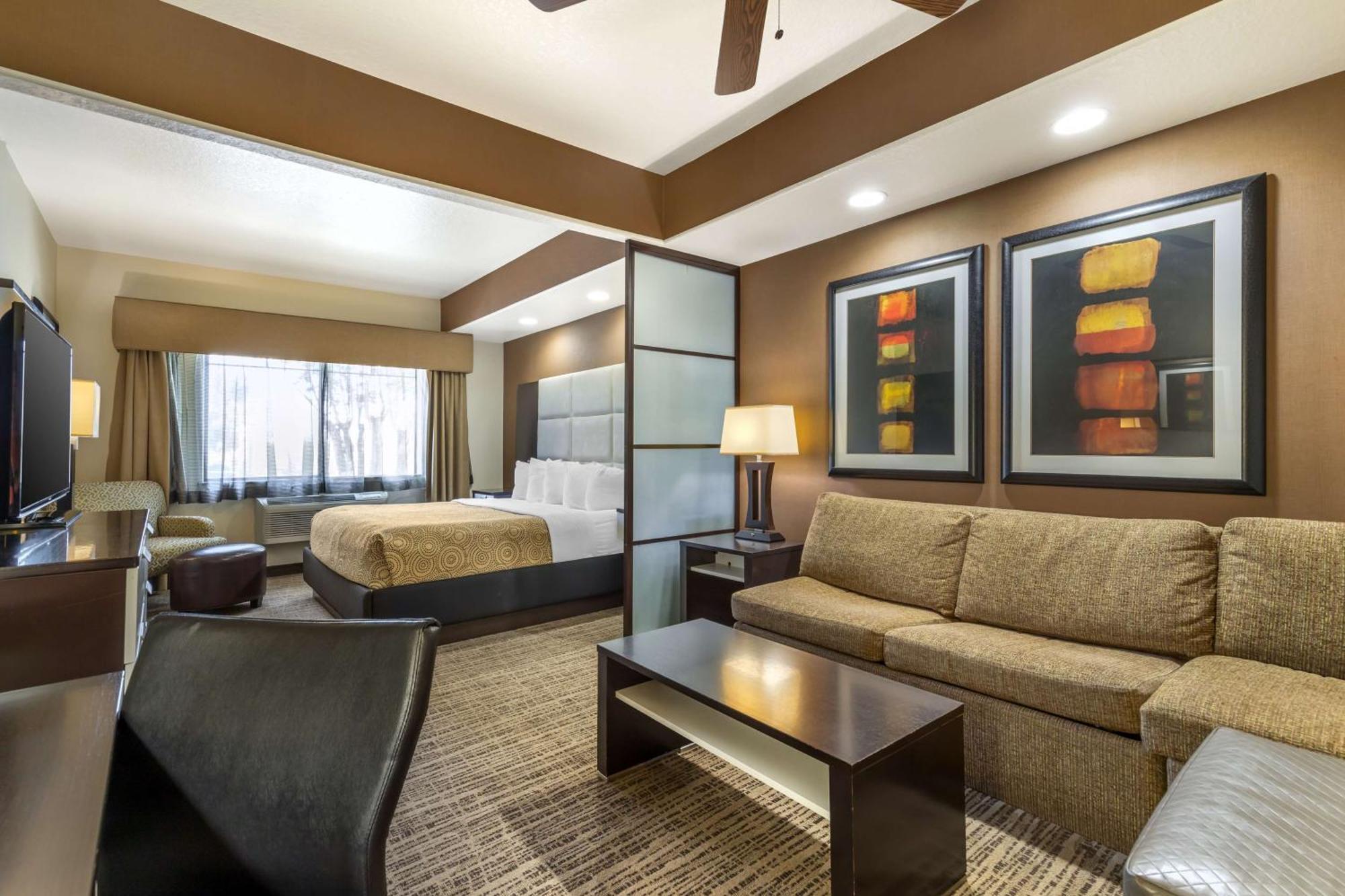 Best Western Plus Lackland Hotel And Suites. San Antonio Extérieur photo